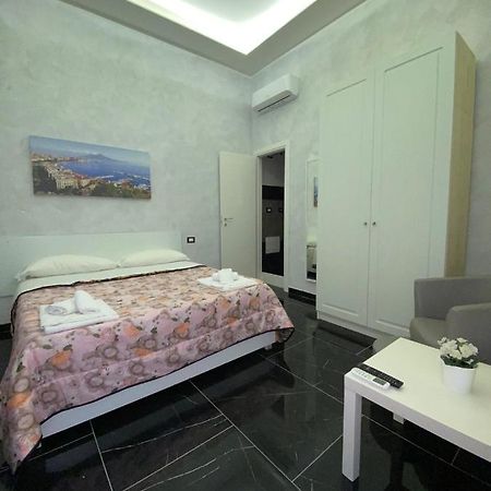 Hotel Savastano House Nápoles Exterior foto